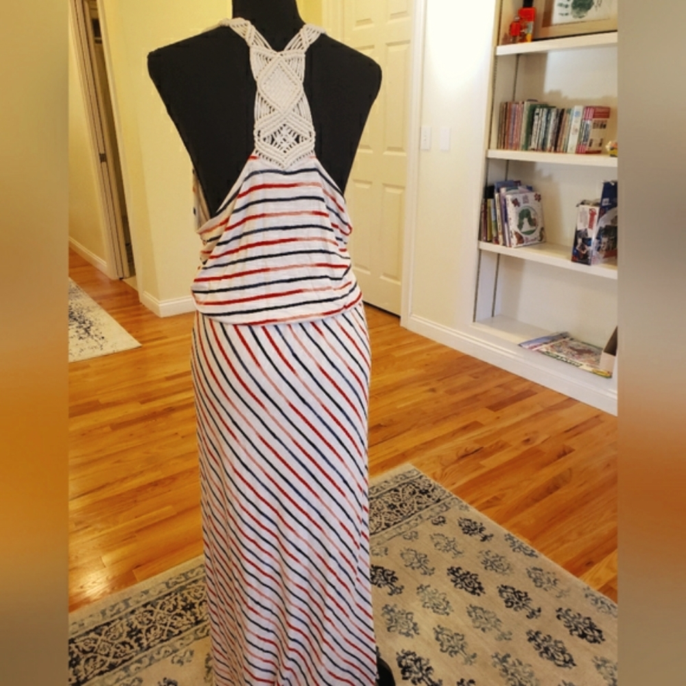 Womans, crocheted racer back, maxi dress, Maurices size 0 (large)